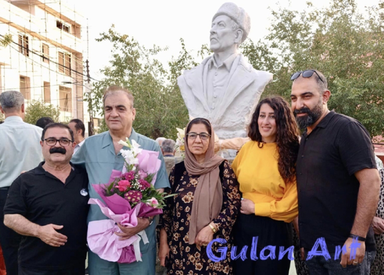 لە سلێمانی پەردە لەسەر پەیكەری هونەرمەند (مەحمود تۆفیق شلك) لادرا