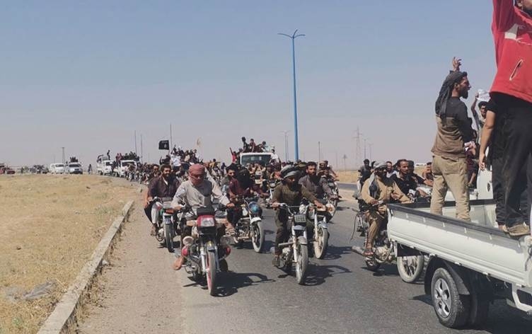 Li Dêre Zorê ala DAIŞê hat bilindkirin