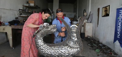 Mêrdîn: Peykersazekî ji berhemên bikarhatî yên hesin peykerekî Şahmaran ê 250 kîloyî çêkir