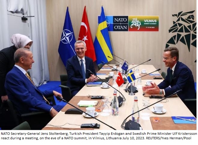 Turkey gives green light to Swedish NATO membership bid