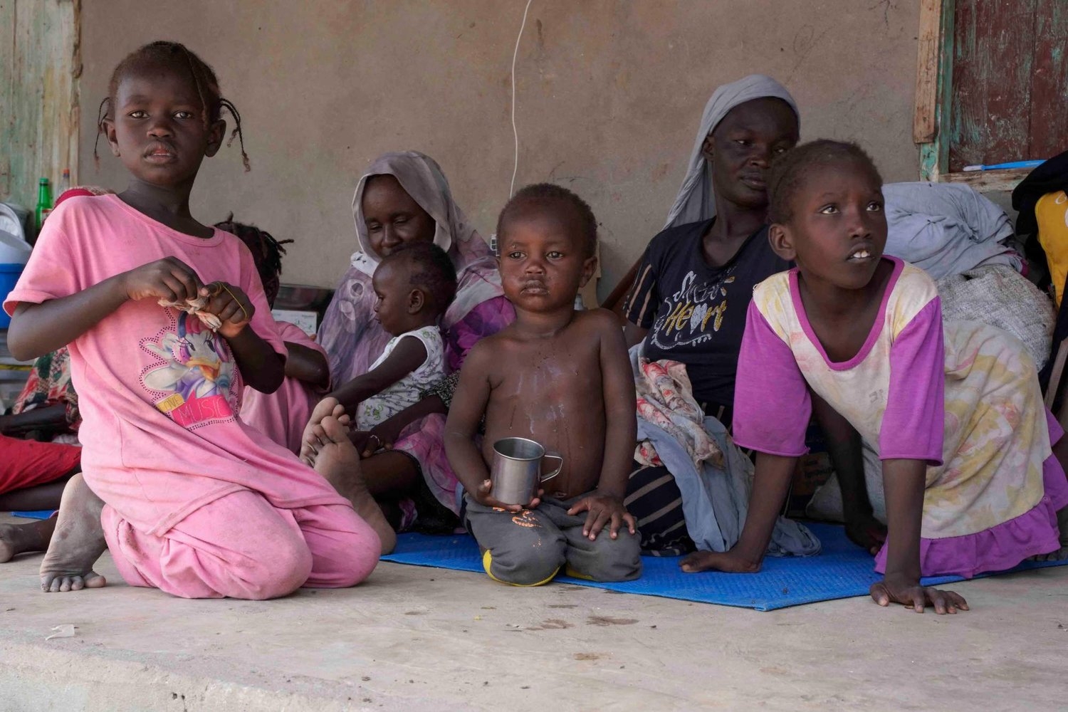 دعوات متزايدة للتفاوض والتحقيق في «جرائم حرب» بالسودان