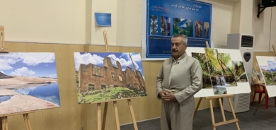 مصور كوردي يخلد طبيعة وتراث المناطق الجبلية في إدارة سوران