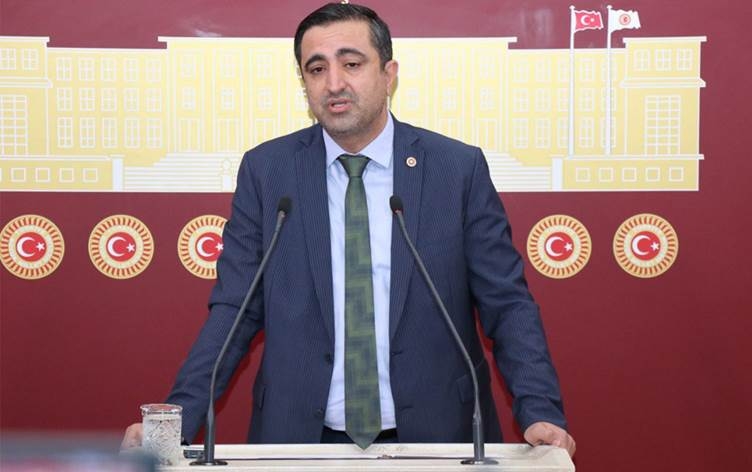 Parlamenterê HUDA-PARê Ramanlî: Divê endamtiya Swêdê ya NATOyê bê vetokirin