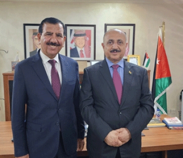 سەرۆکى ئەنجوومەنى نوێنەرانى ئوردەن پێشوازى لە سكرتێری گشتیی YNDK دەكات