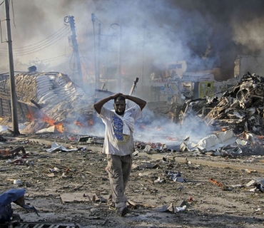 بەهۆی تەقینەوەیەک لە سۆماڵ ٤ کەس گیانیان لەدەستدا