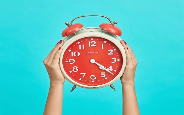 كاتژمێری بایۆلۆژیی لەش چییە؟
