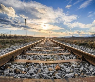 پاکستان و ئۆزبەکستان و ئەفغانستان ڕێککەوتنێکی هاوبەشیان لەسەر پڕۆژەی هێڵی ئاسنی واژۆ کرد