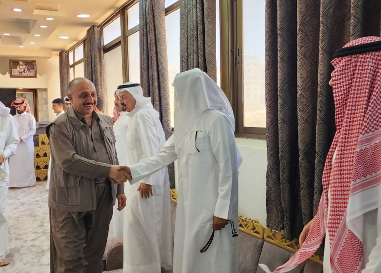 *غەفوور مەخموورى لە دیدارێکیدا لەگەڵ ژمارەیەک لە هۆزە عەرەبییەکان: کوردستان مێرگى ئاشتى و برایەتى و تەبایى و پێکەوەژیانە*