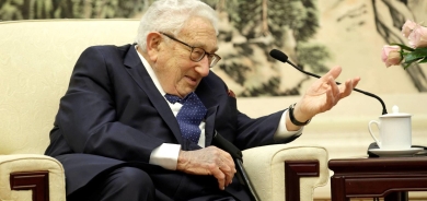 الرئيس الصيني يلتقي في بكين هنري كيسنجر