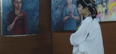 Jinên ji Rojavayê Kurdistanê li Helebceyê pêşangeheke şêwekariyê vekirin