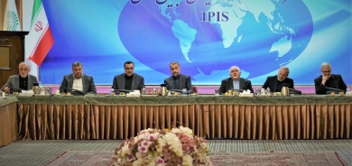 سجال إيراني متجدد حول التطبيع مع أميركا