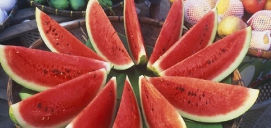 حمية البطيخ الأحمر... ما لها وما عليها!