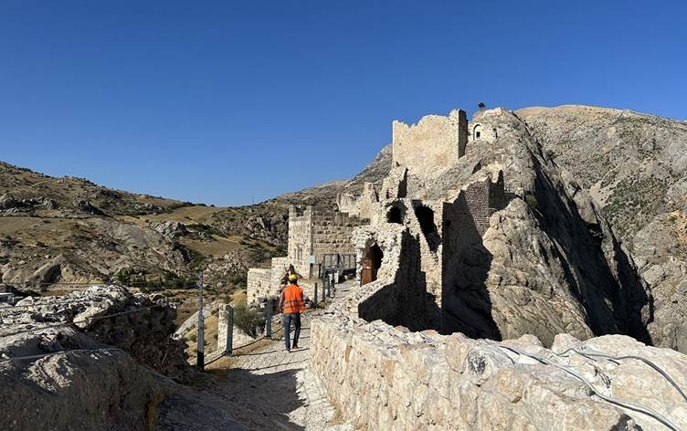 Li Semsûrê dest bi nûjenkirina avahiyên dîrokî hate kirin