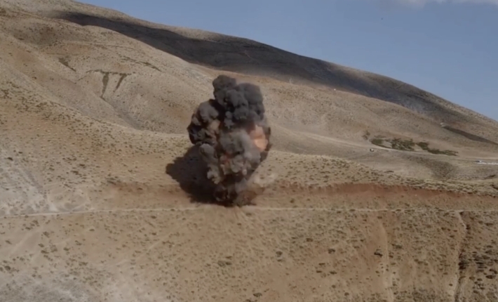 البيشمركة تزيل مخلفات حربية تعود إلى حقبة الحرب العراقية الإيرانية في جومان وحاج وعمران