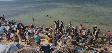 Tûnis koçberan bi zorê dişîne ser sînorê Lîbyayê