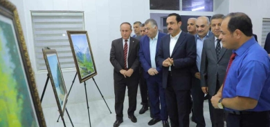 پێشانگای شێوەکاری بۆ هونەرمەند ڕەزوان قادر کرایەوە