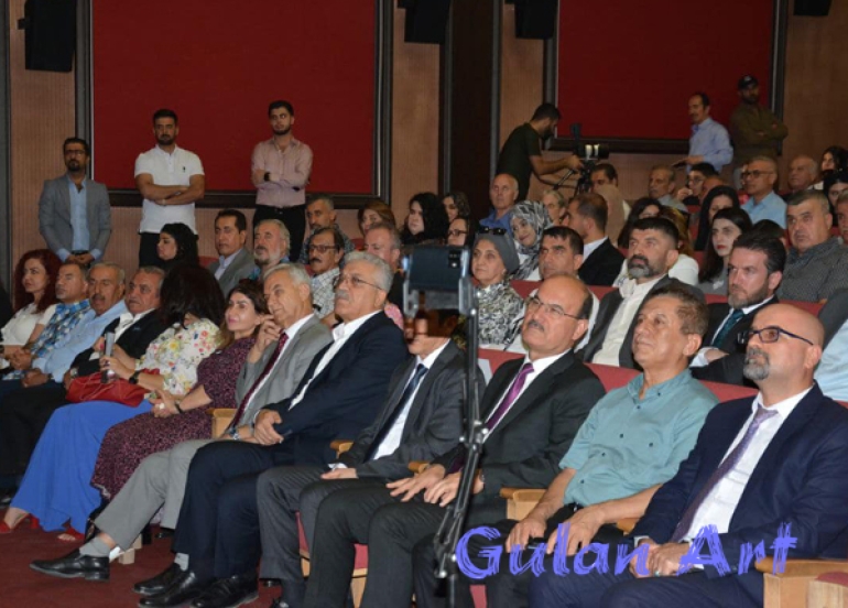 نمایشی فیلمی سینەمایی كوردی(گوڵەكان ناگەشێنەوە) بەڕێوەچوو