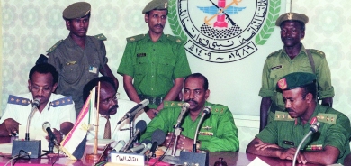 نيابة السودان تأمر بضبط قيادات البشير الهاربة