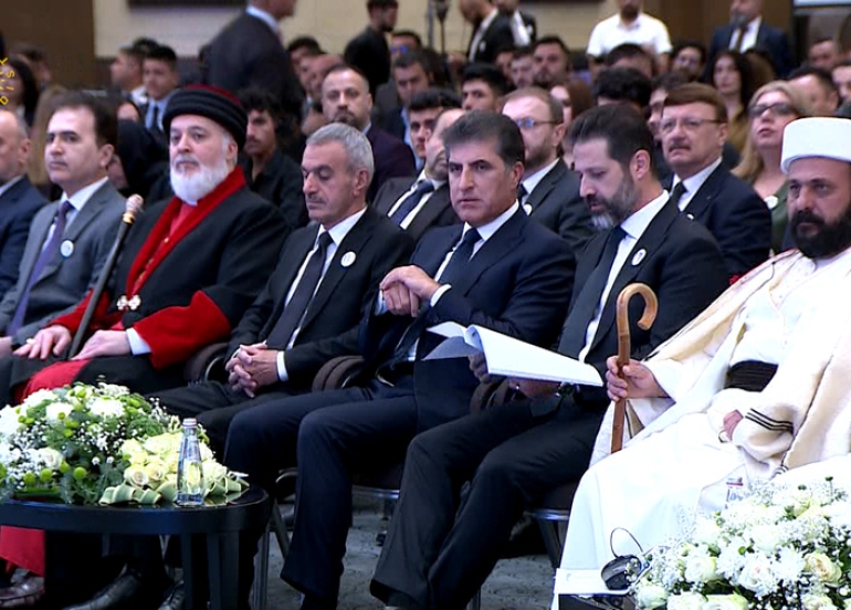 سه‌رۆك نێچيرڤان بارزانى: ده‌بێ چاره‌سه‌رى خێراى كرده‌يى بۆ دۆخى ئێزدييان ‏هه‌بێت