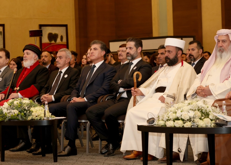 سه‌رۆك نێچيرڤان بارزانى: ده‌بێ چاره‌سه‌رى خێراى كرده‌يى بۆ دۆخى ئێزدييان ‏هه‌بێت