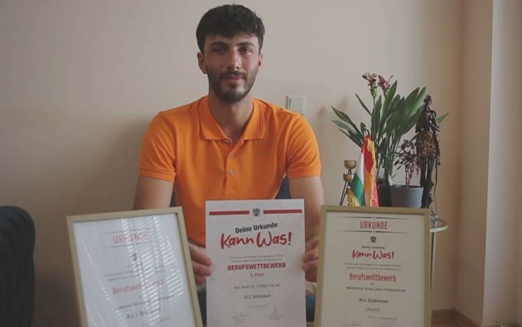 Ciwanê Kurd ê ku 3 sal in li Viyenayê yekem e: Ez amade me ku tiştekî ji welatê xwe re bikim