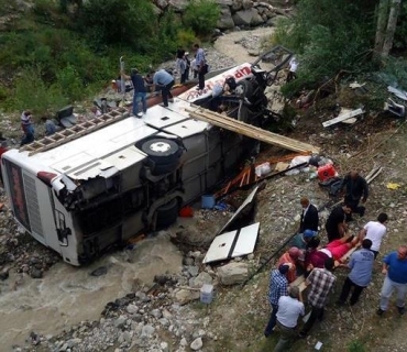 بەهۆی وەرگەڕانی پاسێك لە مەکسیک 18 کۆچبەرگیانیان لەدەستدا