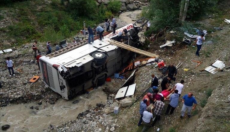 بەهۆی وەرگەڕانی پاسێك لە مەکسیک 18 کۆچبەرگیانیان لەدەستدا