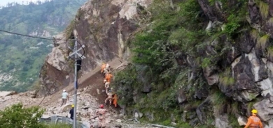 Li Hîndistanê ji ber şimitîna erd û pêk hatina hezazê, 3 kes mirin, 17 kes jî winda bûn