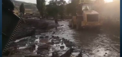 Li Erzeromê lehî rabû, mal di bin avê de man