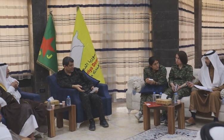 Rûspiyên Dêrezorê bi rayedarên HSD û MSDyê re civiyan