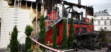 Li Fransayê di mala astengdaran de şewat derket; 11 kes mirin