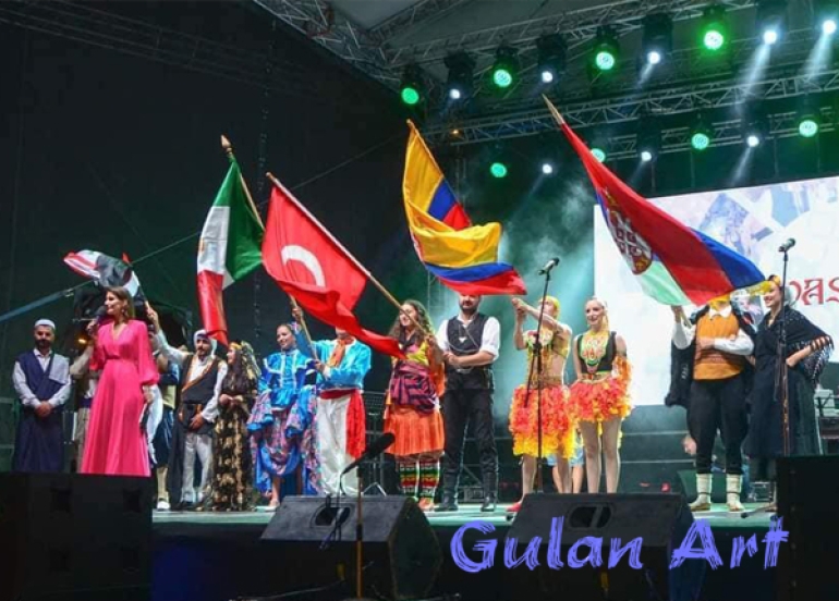 تیپی هونەری میللی کەرکوك لە ڕۆمانیایە