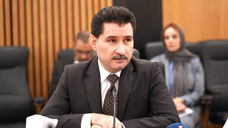 شاخوان عبدالله يترأس اجتماع اللجنة المكلفة بتدقيق سجل الناخبين في كركوك