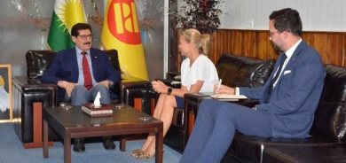 بەرپرسی دەستەی کارگێڕی مەکتەبی سیاسیی پارتی دیموکراتی کوردستان پێشوازی لە سەرکونسوڵی وڵاتی بەریتانیا دەکات