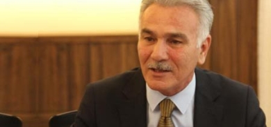 پ. د.عەبدولفەتاح عەبدولڕەزاق  بریكاری وەزارەتی خوێندنی باڵا و توێژینەوەی زانستی بۆ گوڵان:     سەرۆكی حكومەتی هەرێمی كوردستان لە وەزارەتی خوێندنی باڵاوە دەستی بە چاكسازی كرد