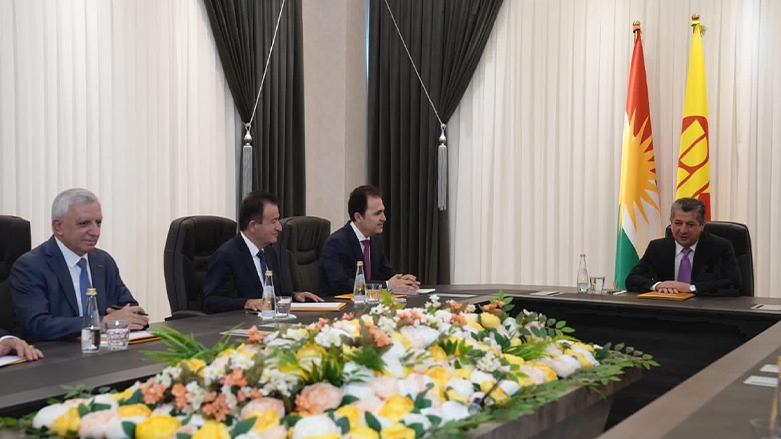 Mesrûr Barzanî: Divê serkirde û endam û alîgirên PDKê di asta mezinahiya PDKê de bin