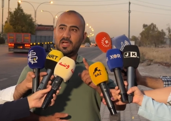 Hêzên ewlehiya binkeyê polîtburoya YNKê li Hewlêrê Pêşmergeyekî YNKê revandin û êrîş dikin ser hejmarek rojnamevanan