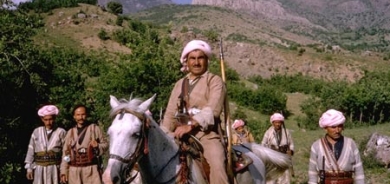 خوێندنەوەیەكی جیاواز بۆ چەمكی «پارتی» وەك فیكر     ساتێك بیركردنەوە لەناو گلەیی و گازندەی ئەندام و لایەنگرانیدا