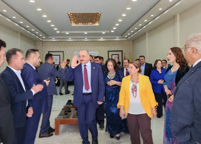 *شاندێکى باڵاى YNDK ساڵیادی دامەزراندنی پارتى دیموکراتى کوردستان پیرۆز دەكات*