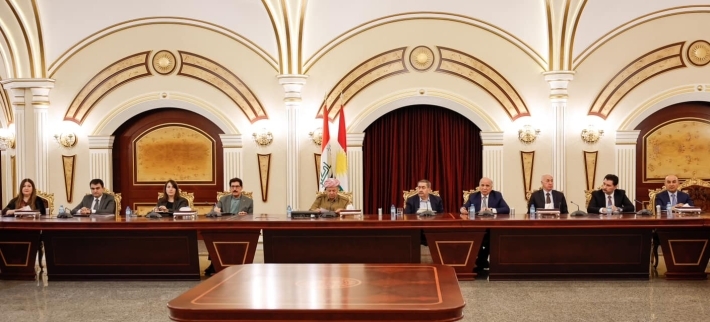 سەرۆک بارزانی لەگەڵ وەزیر و ئەندامانی فڕاكسیۆنی پارتی لە ئەنجوومەنی نوێنەرانی عێراق و بەرپرسانی پارتی لە بەغدا كۆ بووەوە