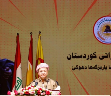 سەرۆك بارزانی لەگەڵ کادیرانی پێشکەوتووی پارتی دیموكراتی كوردستان لە دەڤەری بادینان کۆبووەوە