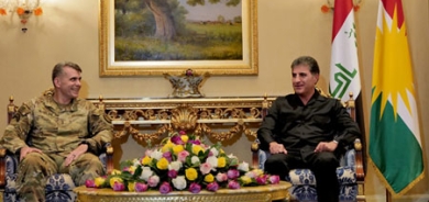 سه‌رۆك نێچيرڤان بارزانى پێشوازى له‌ شاندێكى باڵاى سه‌ربازيى هاوپه‌يمانان كرد