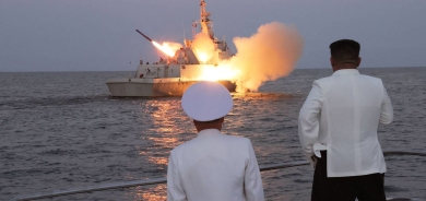 زعيم كوريا الشمالية يشرف على اختبار صواريخ كروز