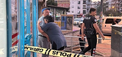 ANTALYA - Kesekî hevjîna xwe bi kêrê kuşt