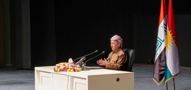 Serok Barzanî ligel efser û piledarên Pêşmerge û dezgehên ewlehiya Duhokê civiya