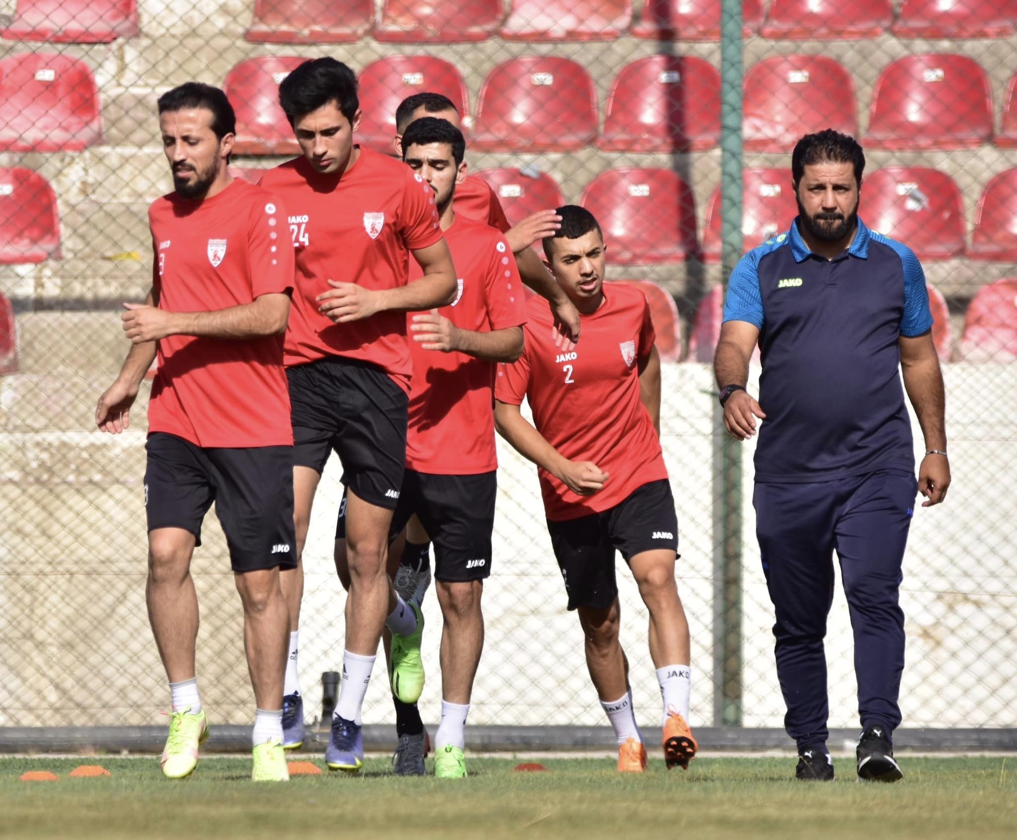 نەورۆز دەستی بە هێنانی یاریزانان كردوە