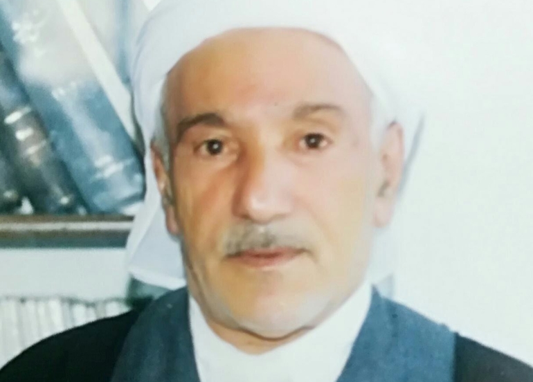 مامۆستا مەلا عەبدوڵڵا ئەحـمەدیانی مەهابادی  زانایەكی وڵاتپەروەر و بارزانی ناس لە چوارچرا و موكریان و سابڵاخ