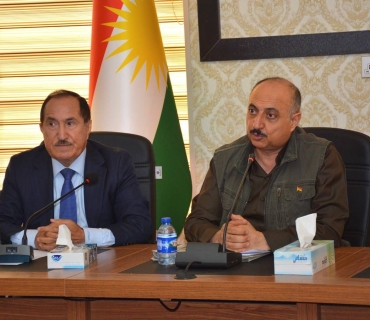 غەفوور مەخموورى لە سیمینارێکیدا لە بەشى پەیوەندییەکانى پارتى دیموکراتى کوردستان:  *به‌یه‌كڕیزیمان ده‌توانین پیلانه‌كان پوچه‌ڵ بكه‌ینه‌وه*