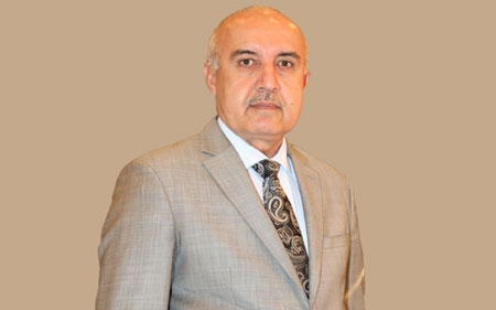 كەمال محەمەد ساڵح  وەزیری سامانە سرووشتییەكان بە وەكالەت، بۆ گوڵان:     ڕەشنووسی پڕۆژە یاسای نەوت و غازی فیدڕاڵی بە هاوبەشی و گفتوگۆ لە نێوان ناوەند و هەرێم ئامادە دەكرێت