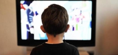 جلوس الأطفال لفترات طويلة يعرضهم لمشكلات قلبية في الكبر